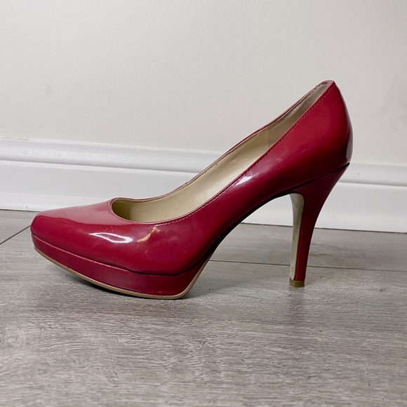 Vintage Red High Heels Nine West Size 6 - Picture 5 of 8